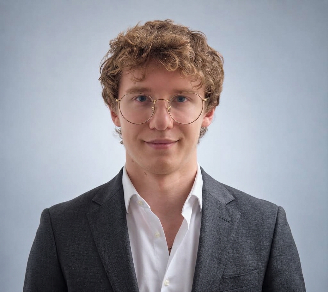 Bartosz Kowalczyk, trener Mikrotik, mwtc